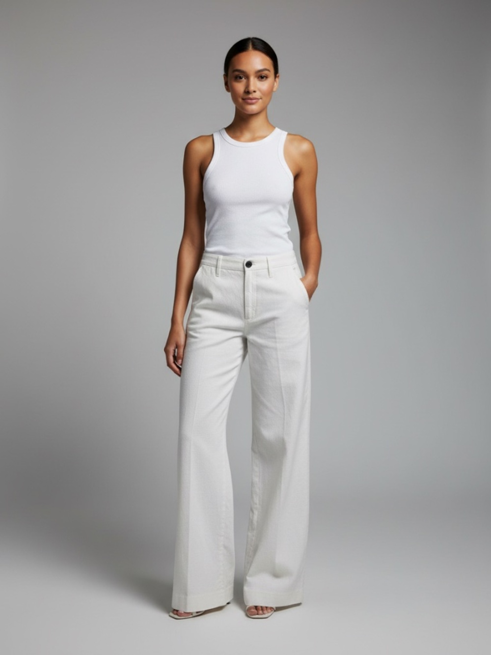 High‑Waisted Wide‑Leg White Trousers • Never Worn • Made in Italy